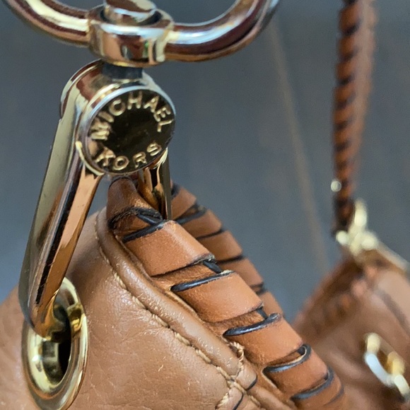 Michael Kors Bennet Hobo - Picture 7 of 8